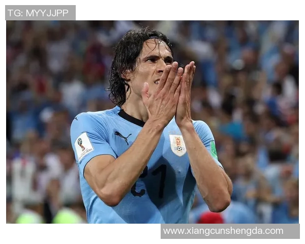 日本足球迎战乌拉圭队的精彩对决展现两国足球实力的巅峰较量